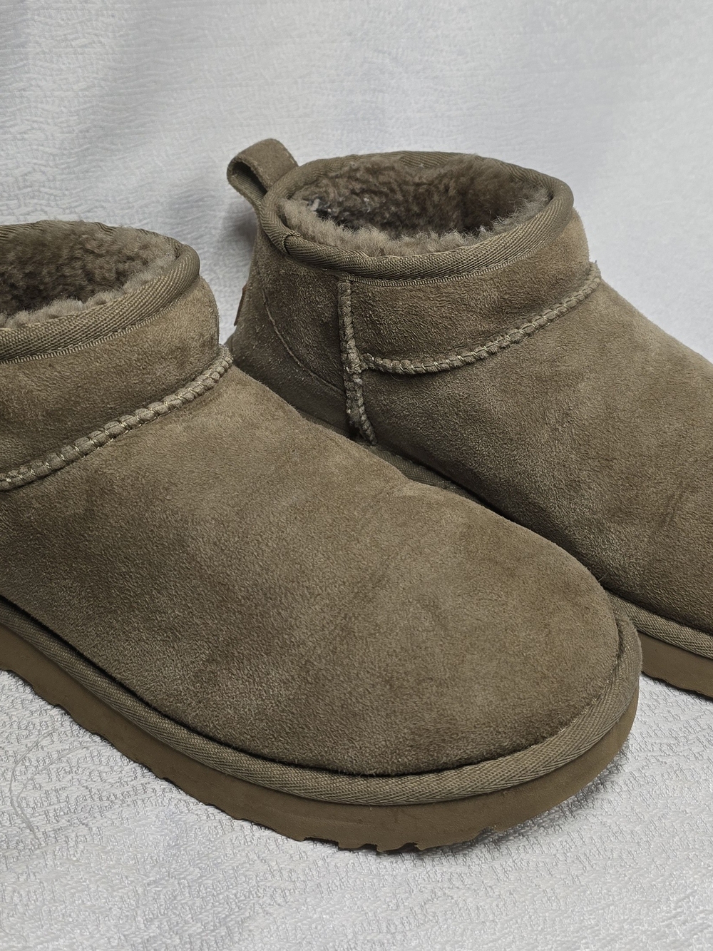 UGG Classic Ultra Mini Boot-8